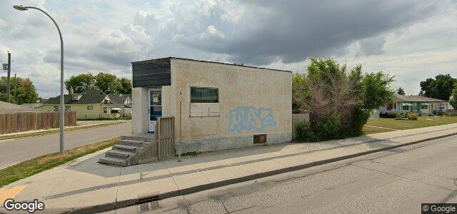 Larawan ng 53 Keewatin Street sa Winnipeg, Manitoba