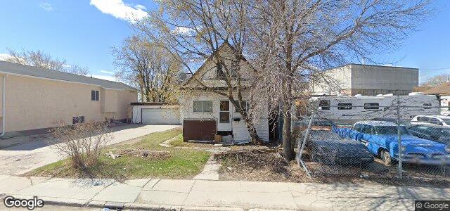 Larawan ng 1076 Selkirk Avenue sa Winnipeg, Manitoba