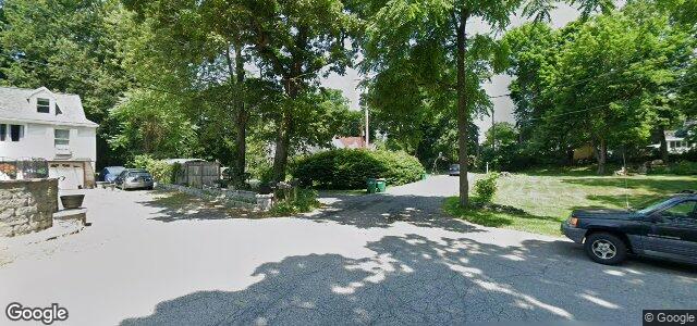 Larawan ng 10 Kilmer Avenue sa Winnipeg, Manitoba