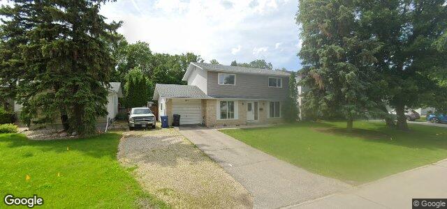 Larawan ng 105 Dickens Drive sa Winnipeg, Manitoba