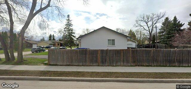 Photo of 11 Magellan Bay in Winnipeg, Manitoba