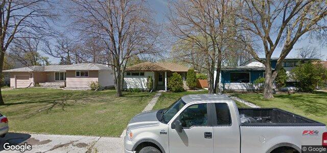 Larawan ng 110 Addison Crescent sa Winnipeg, Manitoba