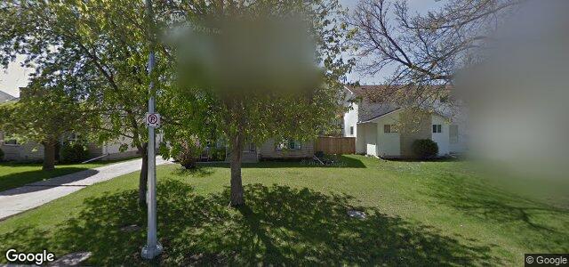 122 Columbus Crescent（加拿大曼尼托巴省溫尼伯市）房屋照片