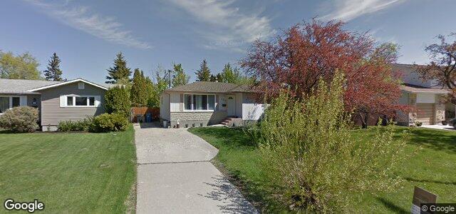 Larawan ng 122 Whitegates Crescent sa Winnipeg, Manitoba