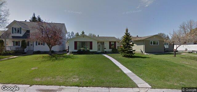 Larawan ng 123 Whitegates Crescent sa Winnipeg, Manitoba