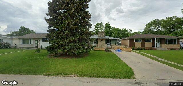 Larawan ng 130 Barron Drive sa Winnipeg, Manitoba