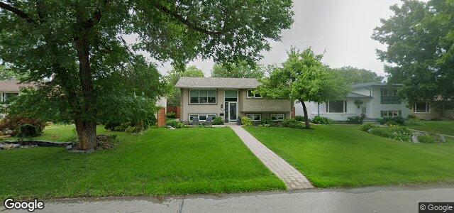 Larawan ng 130 Maureen Street sa Winnipeg, Manitoba