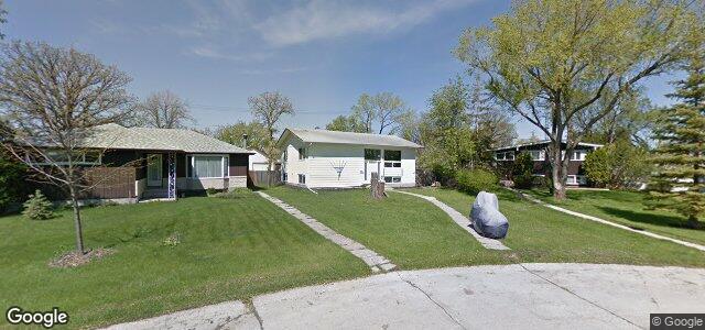 Larawan ng 132 Addison Crescent sa Winnipeg, Manitoba
