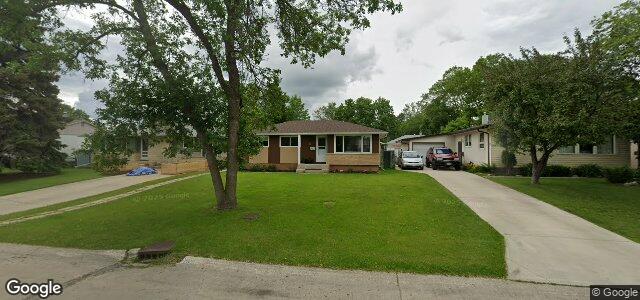Larawan ng 134 Barron Drive sa Winnipeg, Manitoba