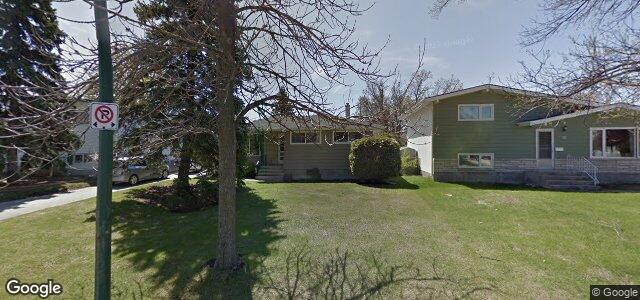 Larawan ng 14 Bering Avenue sa Winnipeg, Manitoba