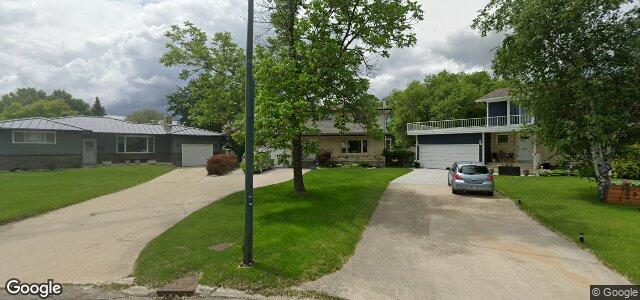 Larawan ng 143 Twain Drive sa Winnipeg, Manitoba