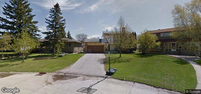 Larawan ng 143 Whitegates Crescent sa Winnipeg, Manitoba