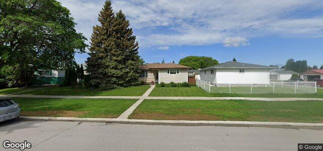 Larawan ng 144 Rouge Road sa Winnipeg, Manitoba