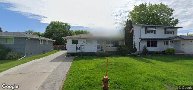 Larawan ng 147 Rouge Road sa Winnipeg, Manitoba