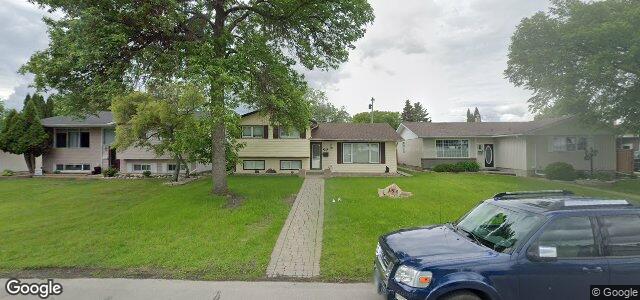 Larawan ng 150 Maureen Street sa Winnipeg, Manitoba