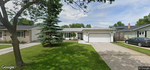 Larawan ng 156 Dickens Drive sa Winnipeg, Manitoba