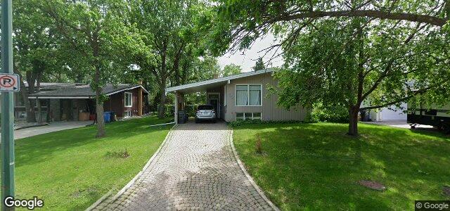 Larawan ng 16 Henday Bay sa Winnipeg, Manitoba