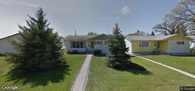 Larawan ng 18 Reynolds Bay sa Winnipeg, Manitoba