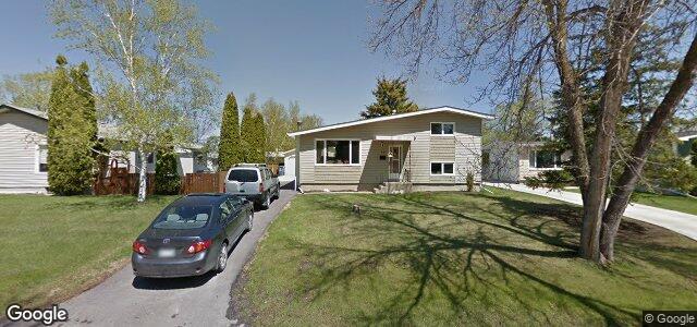 Larawan ng 19 Leacock Avenue sa Winnipeg, Manitoba