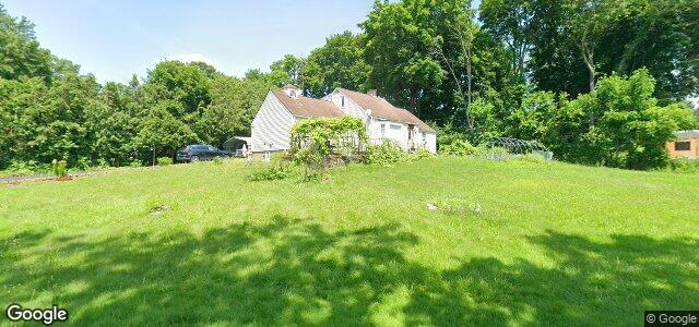 Larawan ng 2 Kilmer Avenue sa Winnipeg, Manitoba