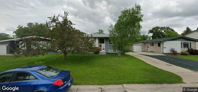 Larawan ng 202 Barron Drive sa Winnipeg, Manitoba