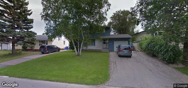 Larawan ng 208 Allard Avenue sa Winnipeg, Manitoba