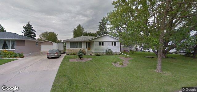 Larawan ng 209 Allard Avenue sa Winnipeg, Manitoba