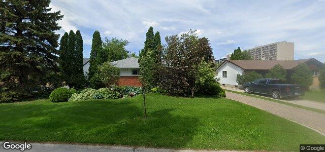 Larawan ng 21 Henday Bay sa Winnipeg, Manitoba