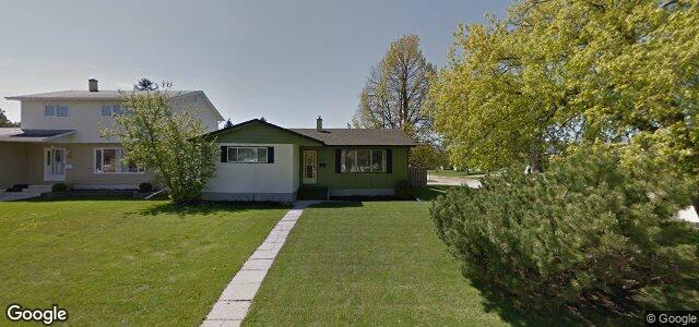 Larawan ng 211 Barron Drive sa Winnipeg, Manitoba