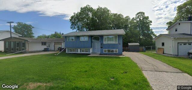 Larawan ng 211 Rouge Road sa Winnipeg, Manitoba