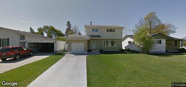 Larawan ng 215 Barron Drive sa Winnipeg, Manitoba