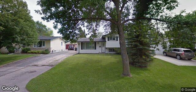 Larawan ng 216 Allard Avenue sa Winnipeg, Manitoba