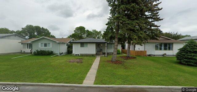 Larawan ng 219 Whitegates Crescent sa Winnipeg, Manitoba