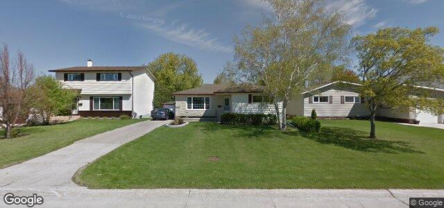 Larawan ng 222 Barron Drive sa Winnipeg, Manitoba