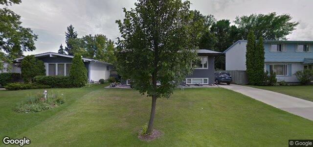 Larawan ng 224 Allard Avenue sa Winnipeg, Manitoba
