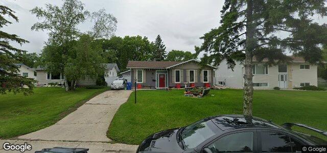 Larawan ng 23 Cora Avenue sa Winnipeg, Manitoba