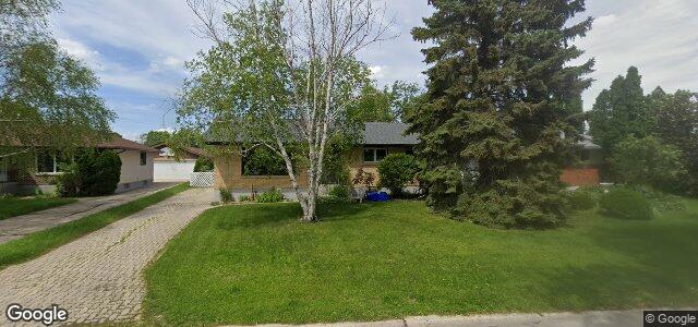 Larawan ng 23 Henday Bay sa Winnipeg, Manitoba