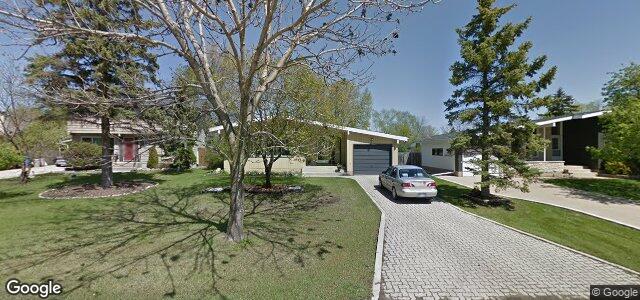 Larawan ng 23 Robert Service Bay sa Winnipeg, Manitoba