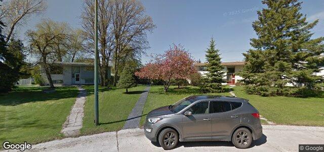 Larawan ng 24 Addison Crescent sa Winnipeg, Manitoba
