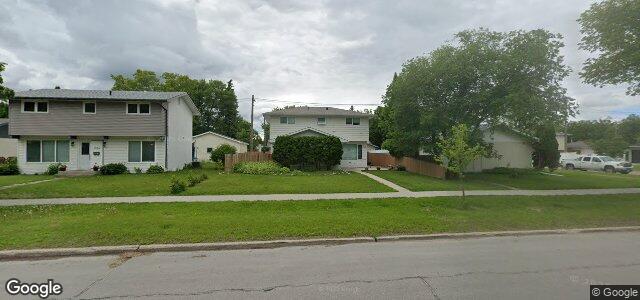 Larawan ng 240 Rouge Road sa Winnipeg, Manitoba