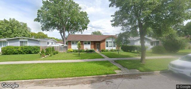 Larawan ng 241 Raquette Street sa Winnipeg, Manitoba