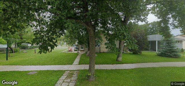 Larawan ng 258 Raquette Street sa Winnipeg, Manitoba