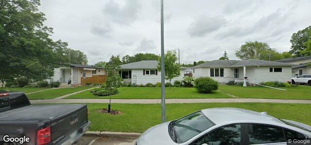 Larawan ng 261 Raquette Street sa Winnipeg, Manitoba