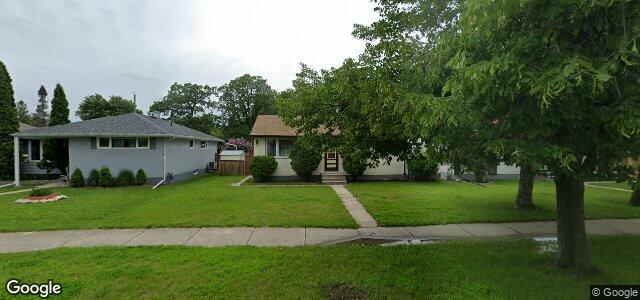 Larawan ng 266 Raquette Street sa Winnipeg, Manitoba