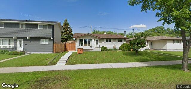 Larawan ng 270 Rouge Road sa Winnipeg, Manitoba