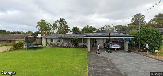 Larawan ng 3 Carlyle Crescent sa Winnipeg, Manitoba