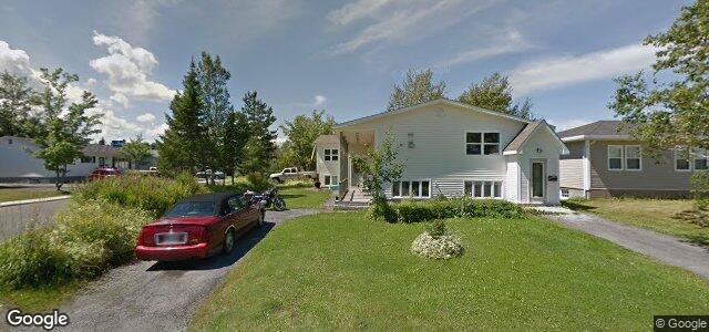 Larawan ng 30 Byrd Avenue sa Winnipeg, Manitoba