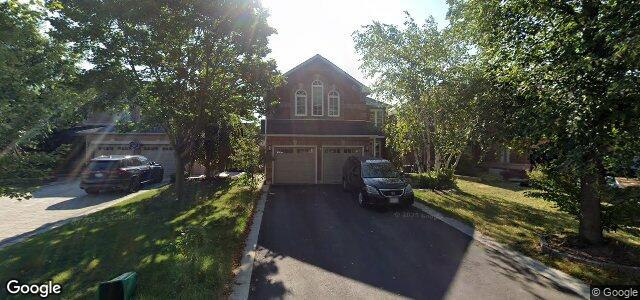 Larawan ng 30 Davis Crescent sa Winnipeg, Manitoba