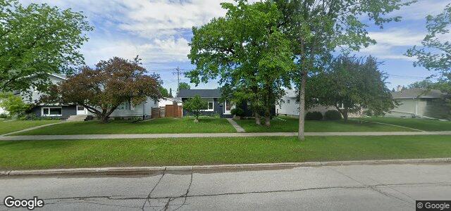 Larawan ng 304 Rouge Road sa Winnipeg, Manitoba