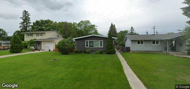 304 Whitegates Crescent（加拿大曼尼托巴省温尼伯市）房屋照片